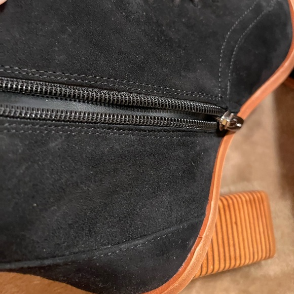 Vince Camuto Booties - Picture 5 of 8